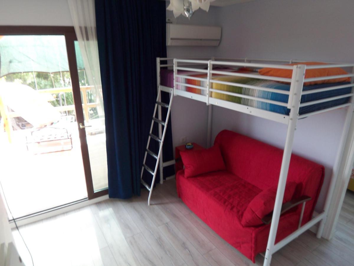 Izmir Tatil Evi Beach Resort Seferihisar Ürkmez Extérieur photo