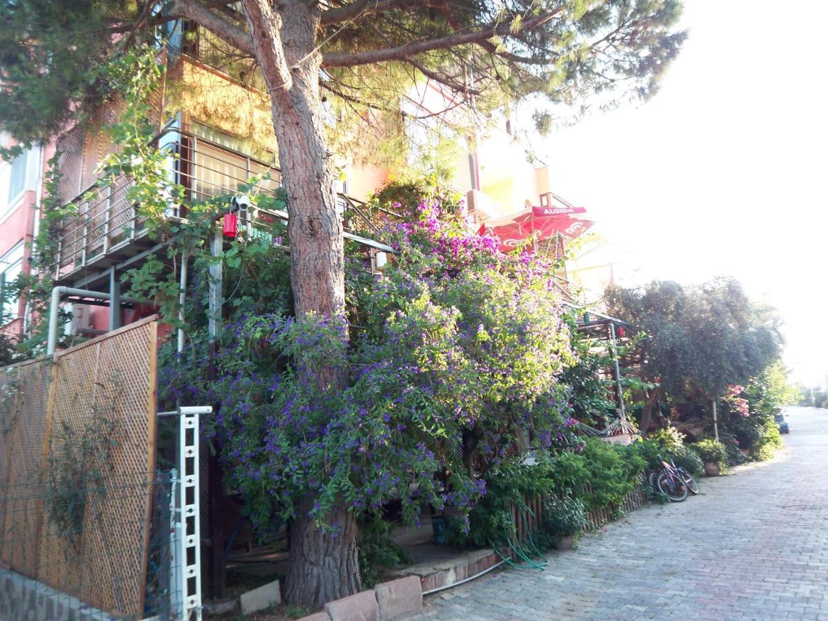 Izmir Tatil Evi Beach Resort Seferihisar Ürkmez Extérieur photo