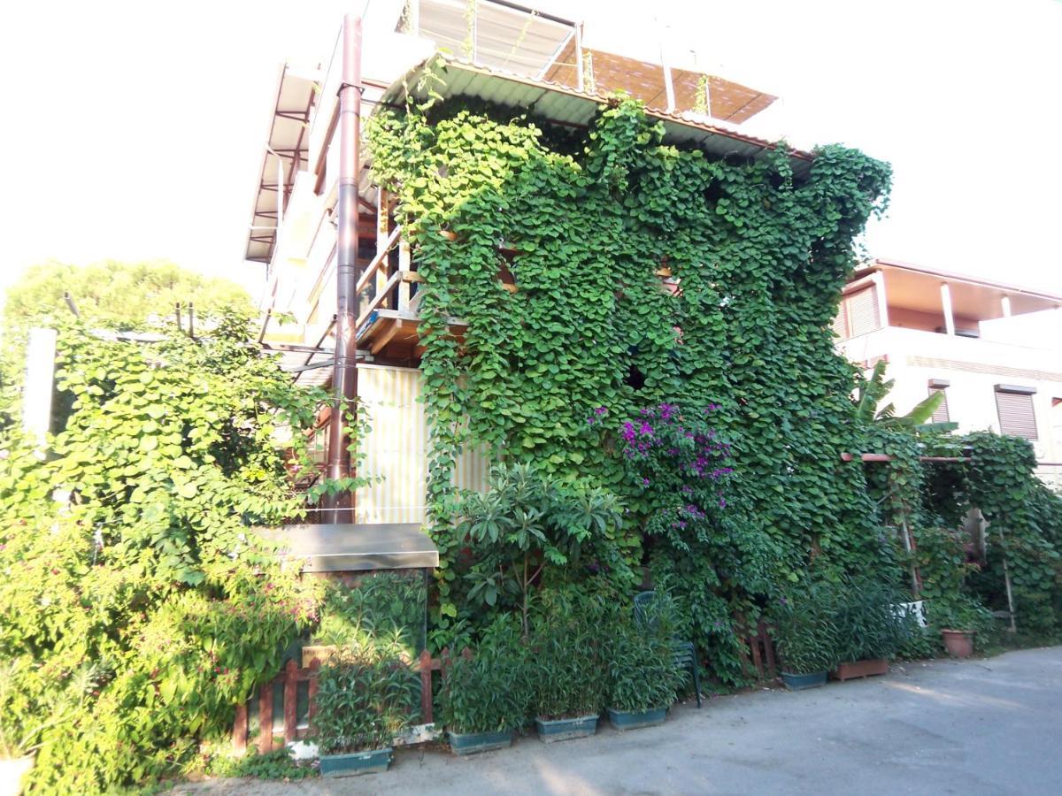 Izmir Tatil Evi Beach Resort Seferihisar Ürkmez Extérieur photo